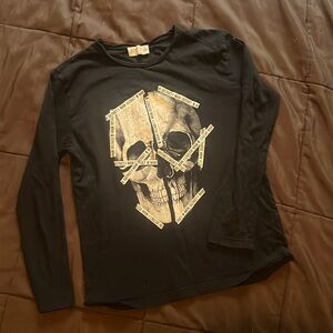 Size 9 boys long sleeve shirt with back detailing